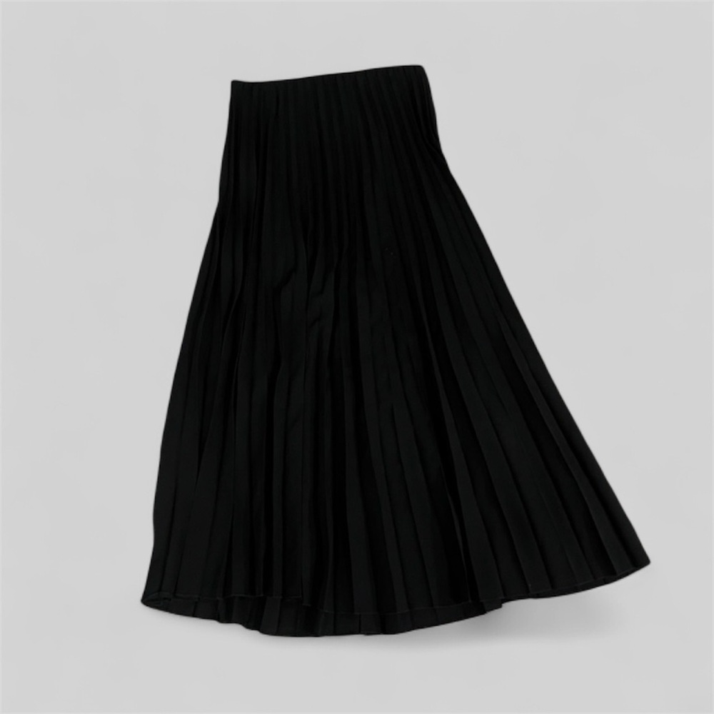 Zara Black Midi Pleated Skirt